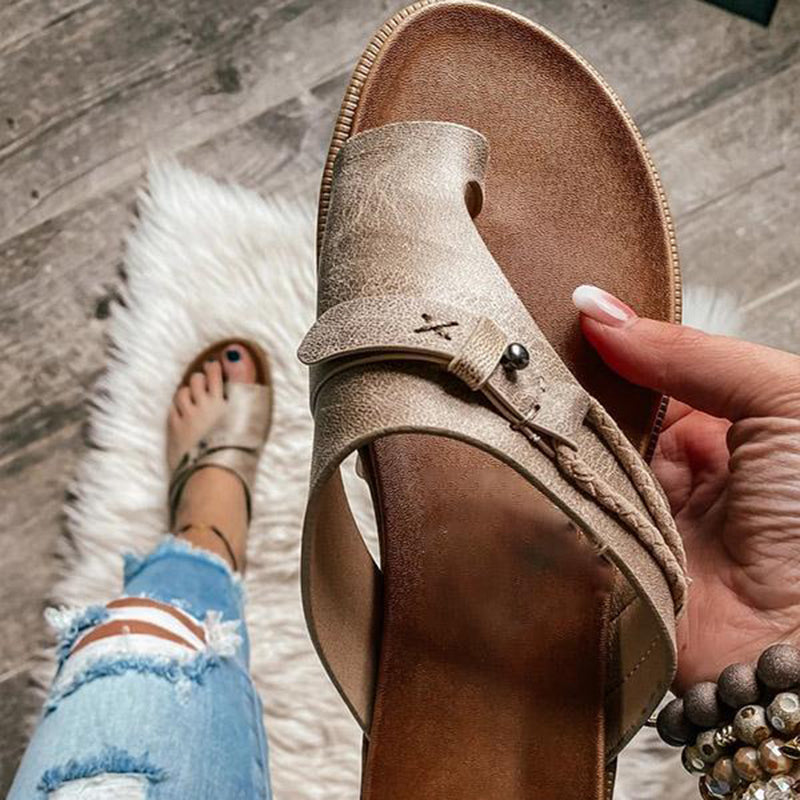 Casual Plain Buckle Peep Toe Flip Flops
